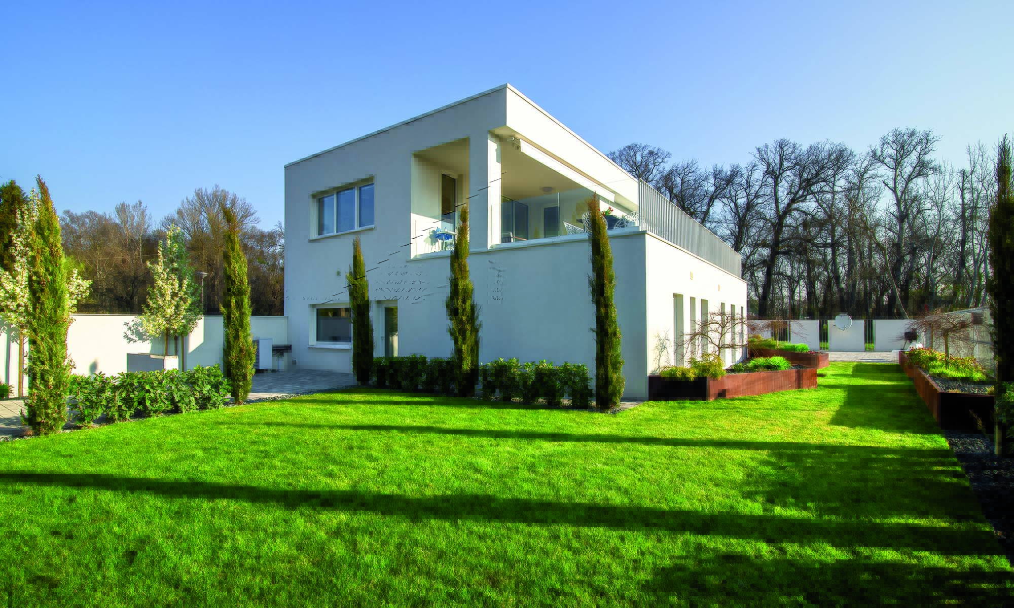 Esempio di applicazione di Mapetherm in residenza privata (Ungheria): Le facciate dell’abitazione sono state isolate termicamente grazie al sistema MAPETHERM.