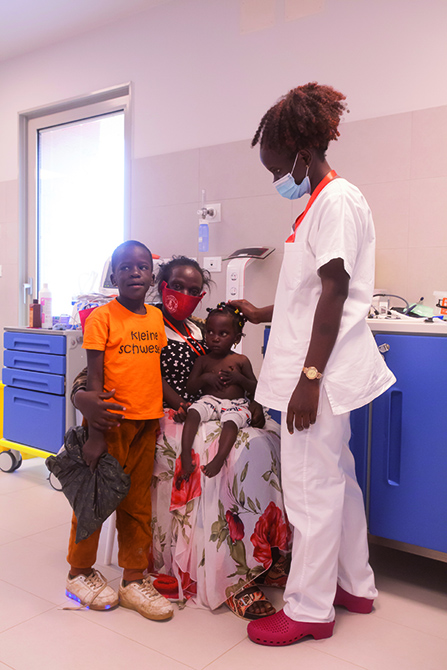 Emergency's new hospital in Uganda_Mapei_Renzo Piano_Ph_Marcello Bonfanti15