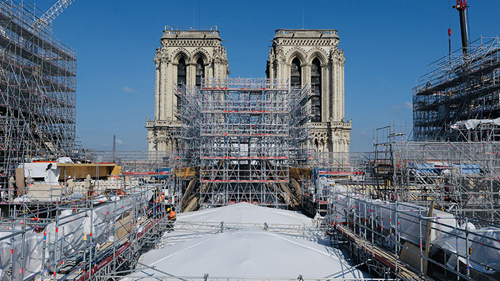 Notre Dame: un'opera di restauro straordinaria