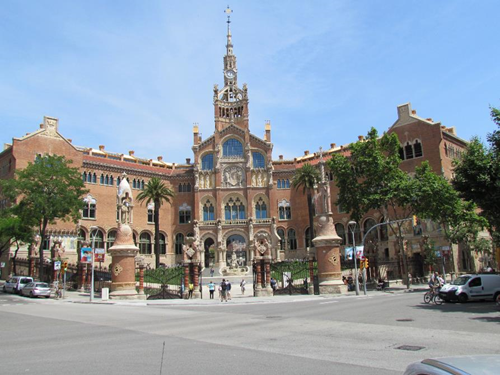 Falazott szerkezetek megerősítése - A barcelonai Szent Pál Kórház felújítása